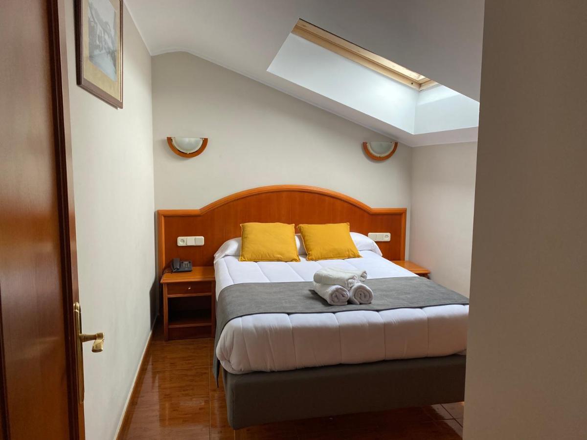 Hotel - Apartamentos Pena Santa Benia De Onis Zewnętrze zdjęcie