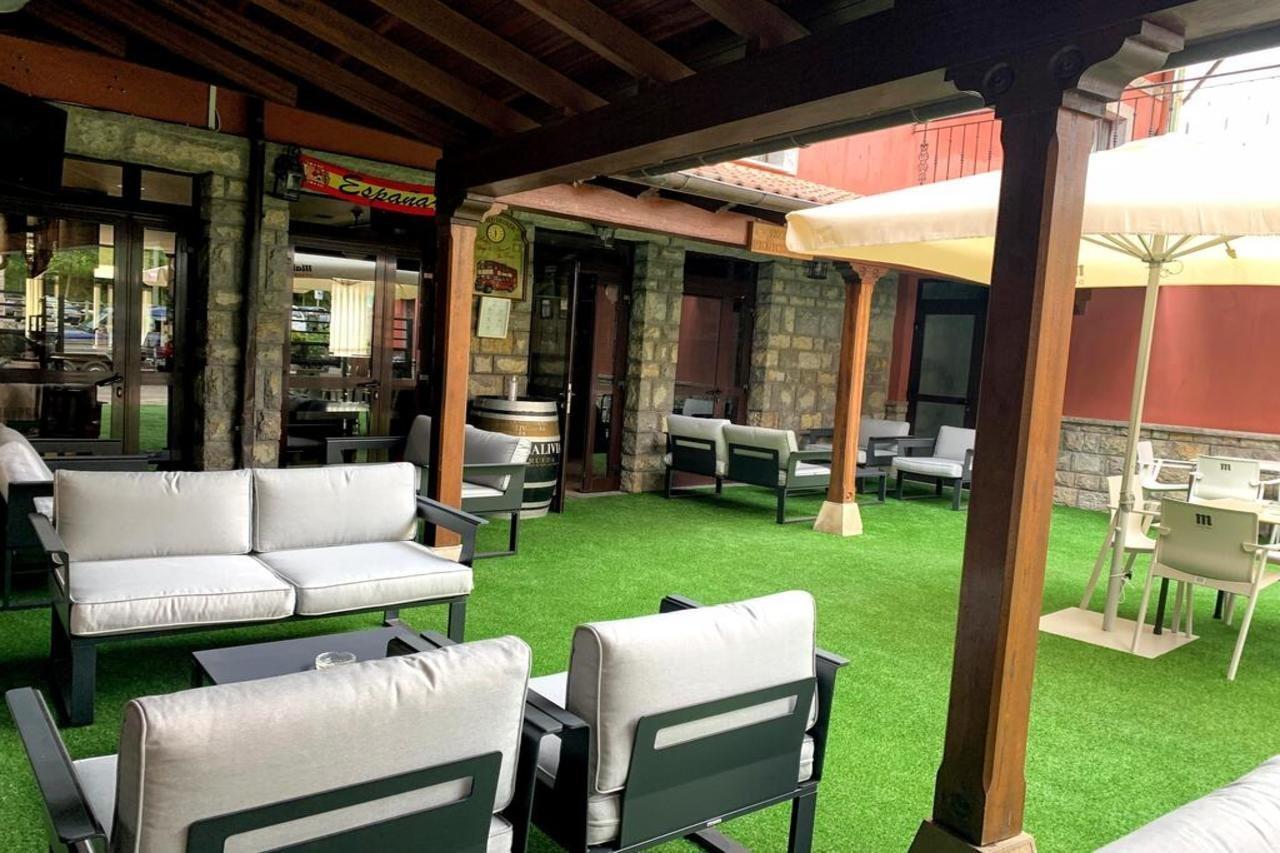 Hotel - Apartamentos Pena Santa Benia De Onis Zewnętrze zdjęcie